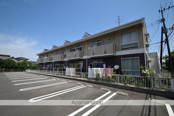 熊本県八代市田中西町の賃貸アパートの外観