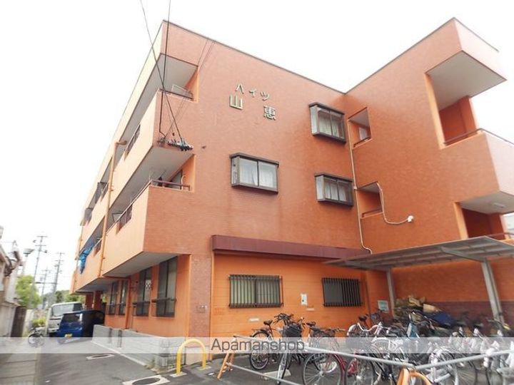 ハイツ山恵303の外観