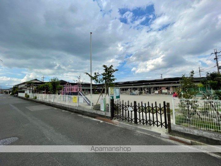 ルマロンの周辺