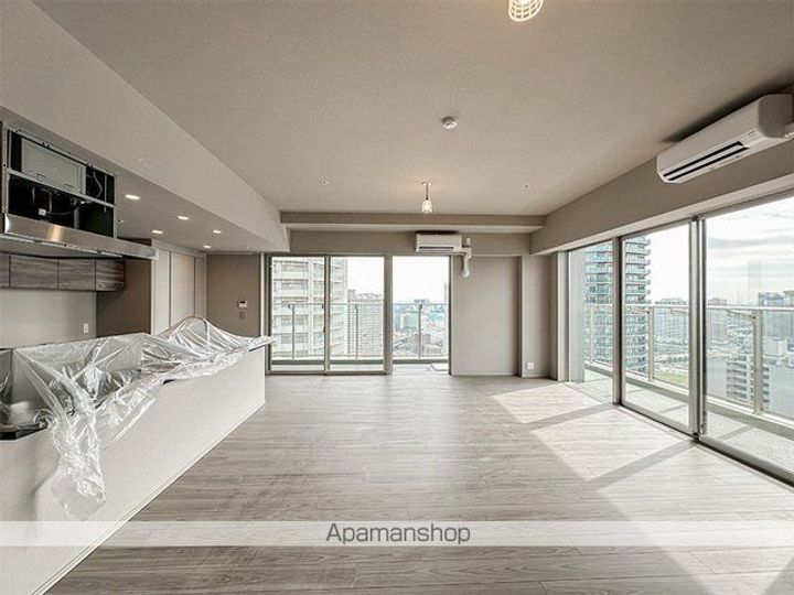 ロイヤルパークス品川の居間