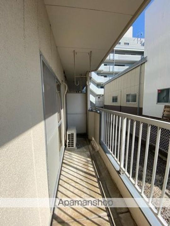 香川県高松市今里町1丁目の賃貸マンションの内装