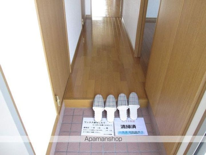 サンライズ清和の玄関