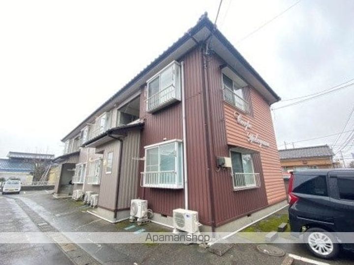 コーポヨコヤマ101の外観
