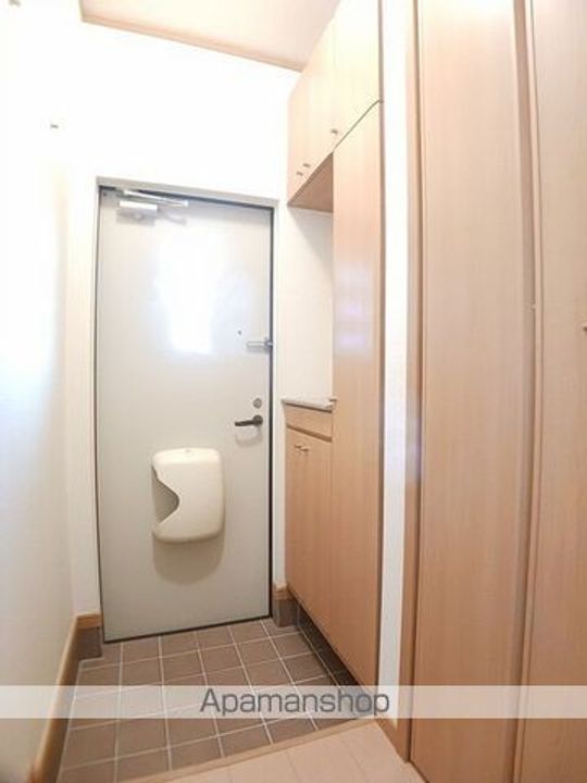 エクセレントYの玄関