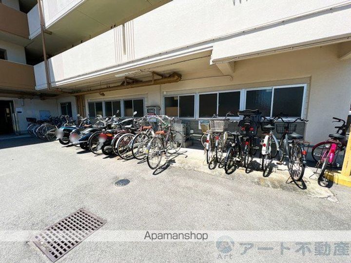 聖和ハイツ 中央棟518.の外観