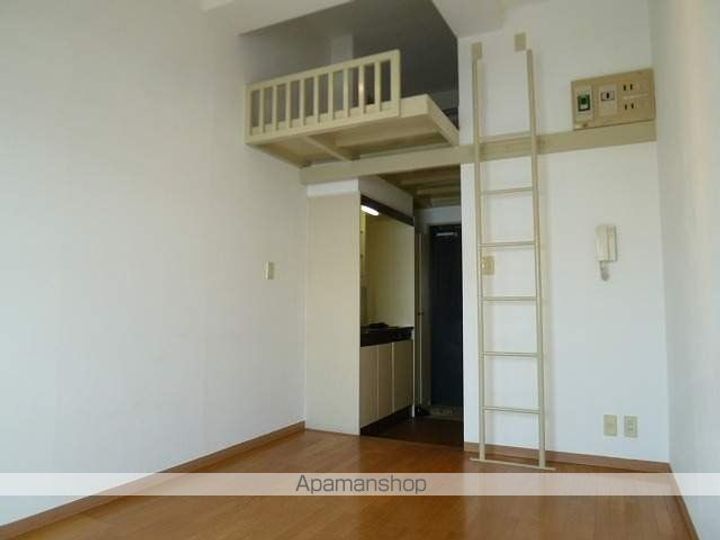 東京都杉並区下高井戸1丁目の賃貸マンションの内装