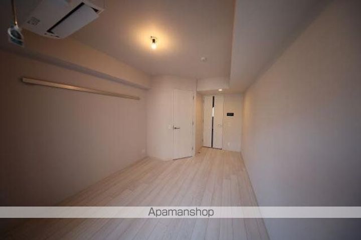 ルフォンプログレ田原町の居間