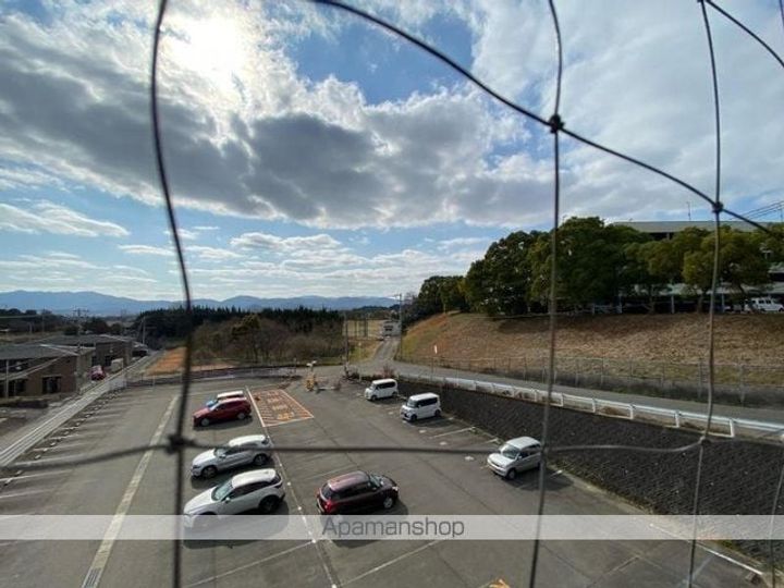 香川県木田郡三木町大字池戸の賃貸マンションの内装