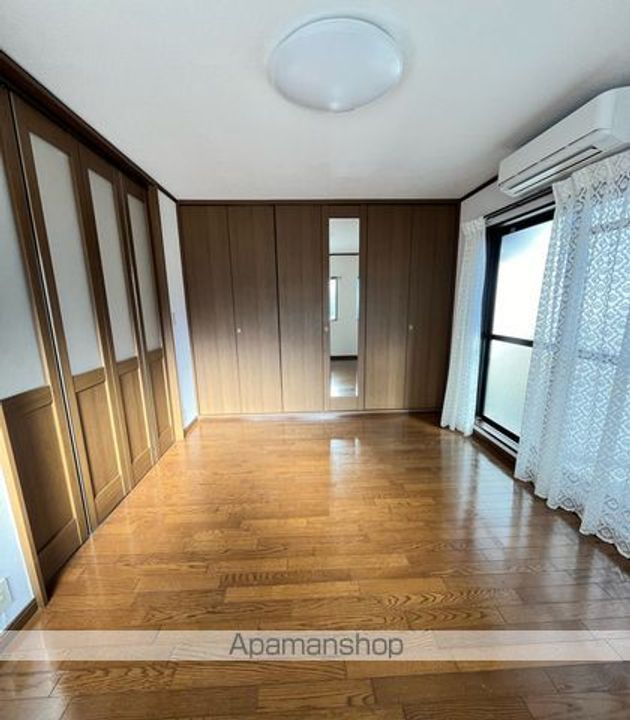 中本マンションの内装