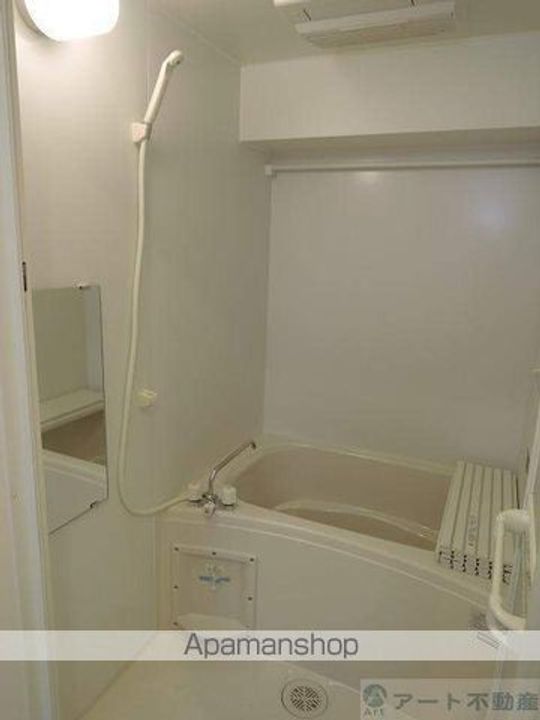 ヴィゴーレ本町の風呂