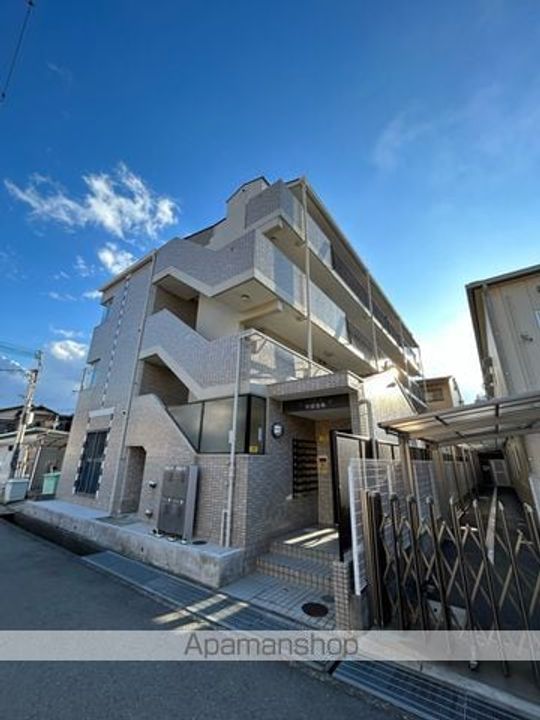 ロイヤルオークなかもずの外観