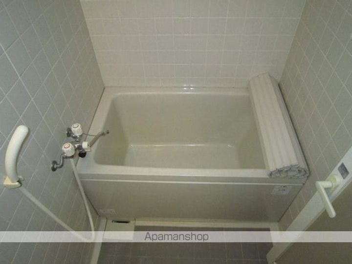 プリムローズ岸和田308の風呂