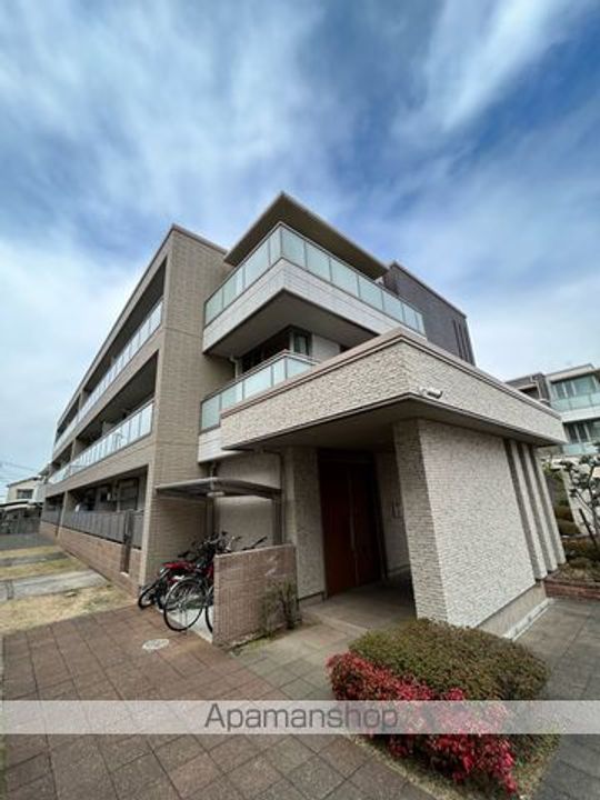 グランドメゾンなかもずの外観