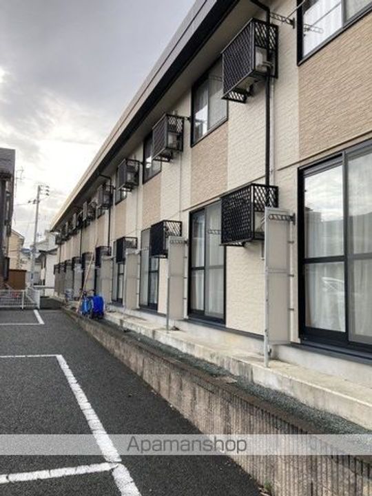 レオパレス悠創ヶ丘107の外観