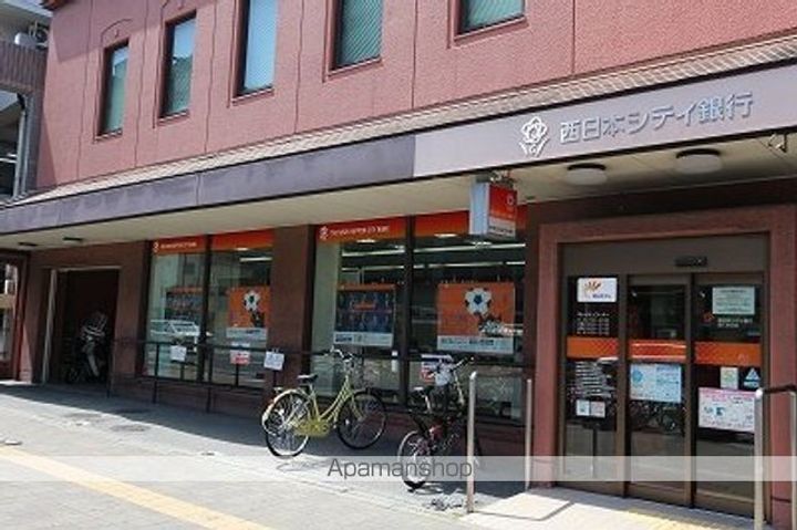 シャレー大濠の周辺