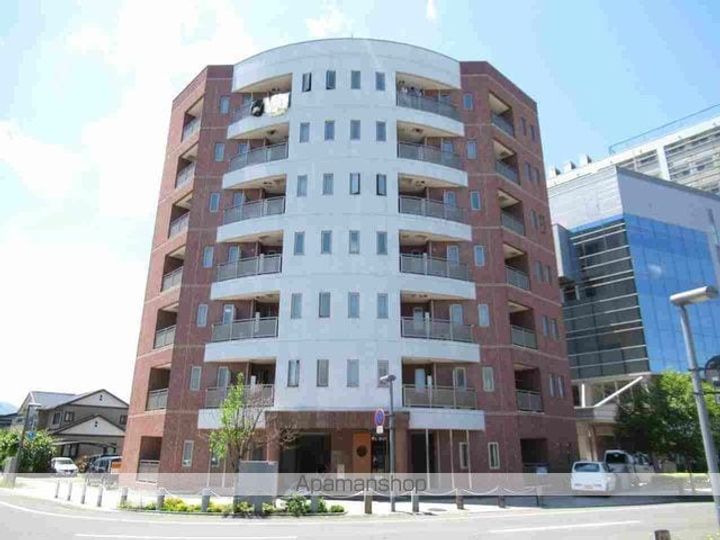 メイプル駅西通506の外観