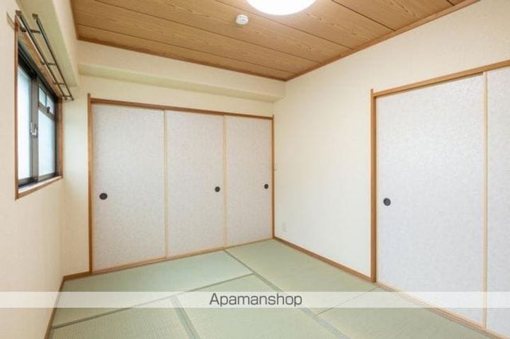 スカール和田101の内装