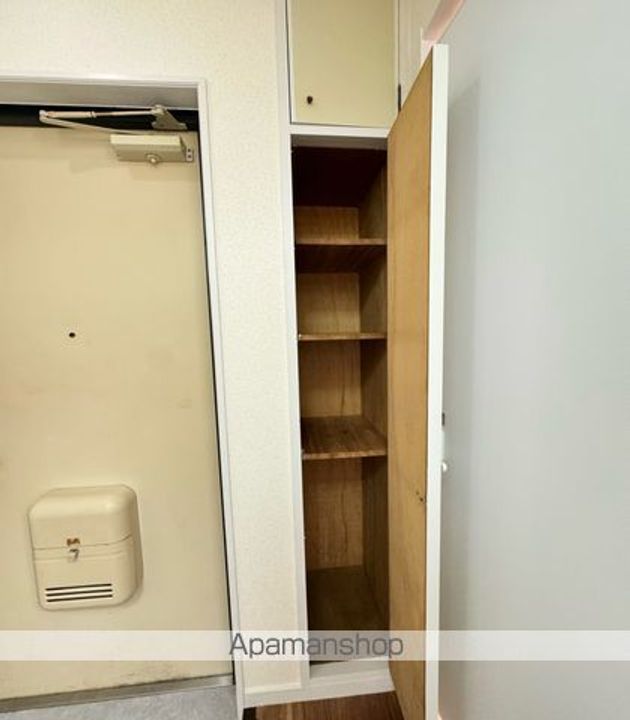 ロイヤル立山の内装