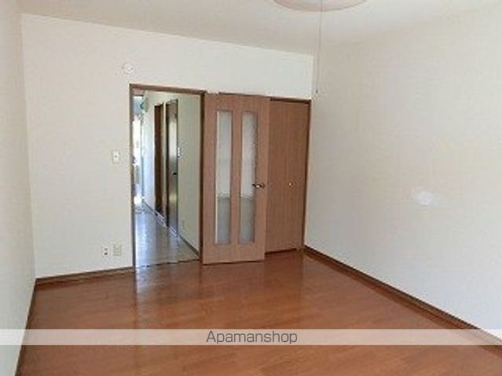 岩手県盛岡市東黒石野2丁目の賃貸アパートの内装