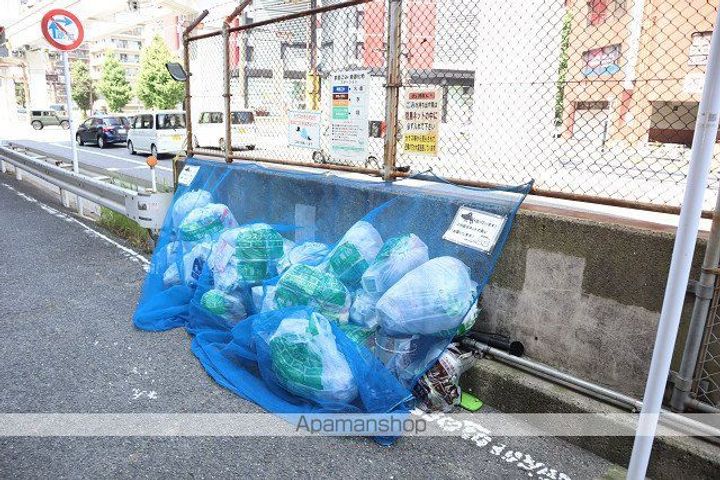 プリンセス片野Ⅰの周辺