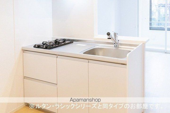 福島県福島市北中央1丁目の賃貸アパートのキッチン