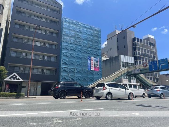 徳島県徳島市佐古一番町の賃貸マンション402の外観