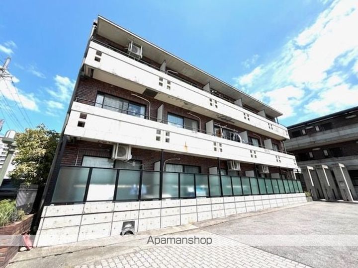滋賀県大津市本堅田4丁目の賃貸マンション202の外観