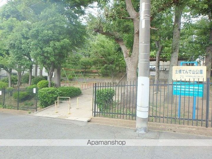 神奈川県川崎市宮前区犬蔵1丁目の賃貸マンションの周辺