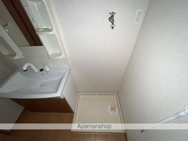 ウィズ・コートのその他画像