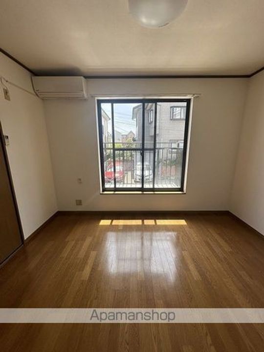 デュープレックス青山の内装