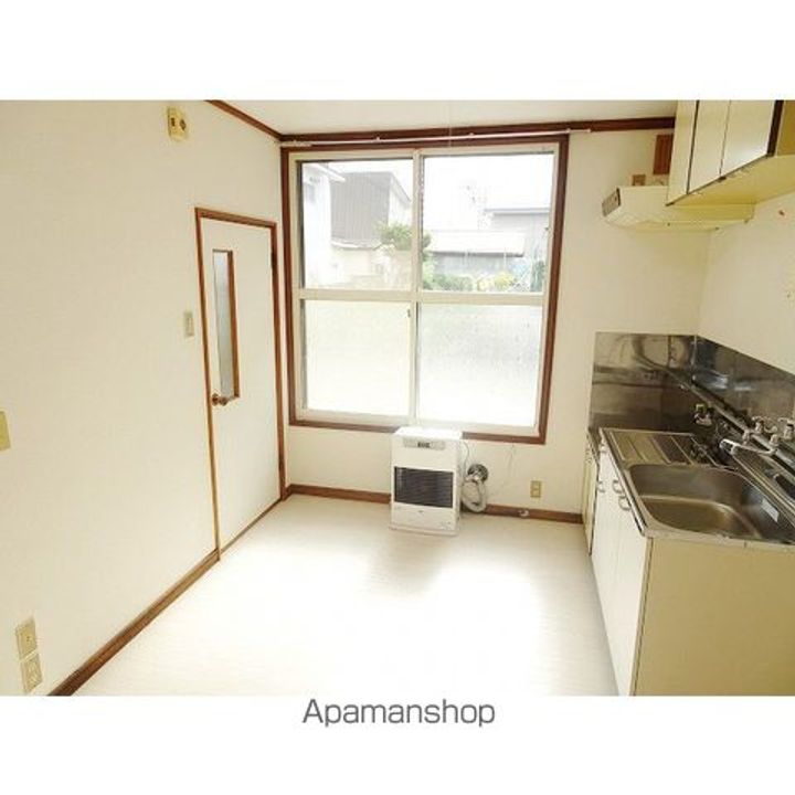 コーポ青山106の居間