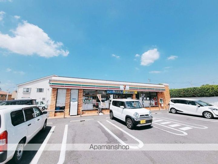 レオパレスシャトーBの周辺