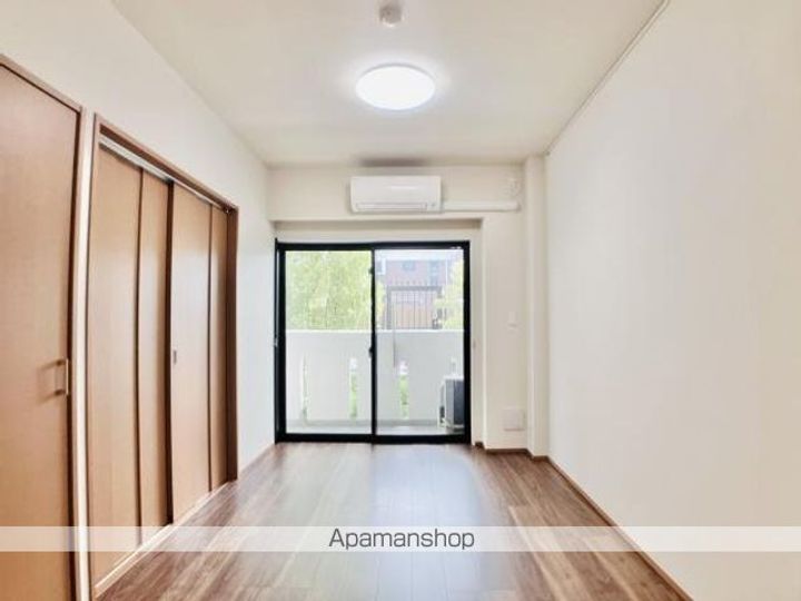 東京都武蔵野市吉祥寺南町3丁目の賃貸マンションの内装