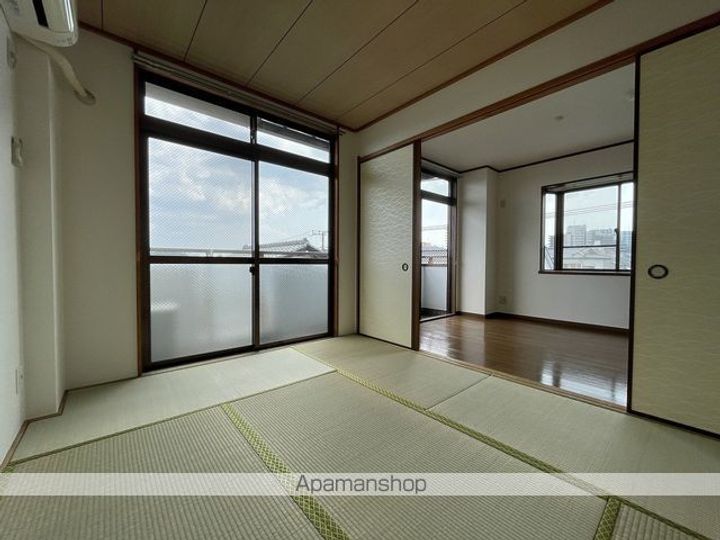 リバーサイド弐番館の内装