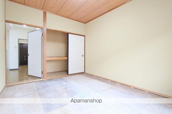 第三グリーンハイツ松縄の内装