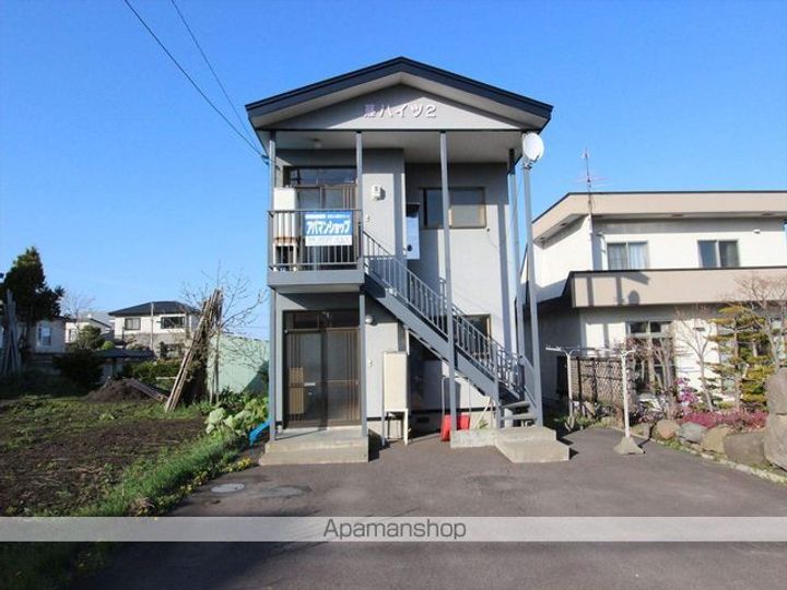 北海道網走市駒場南3丁目の賃貸アパートの外観