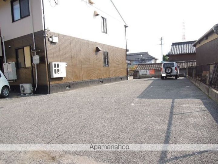 岡山県岡山市北区尾上の賃貸アパートの外観