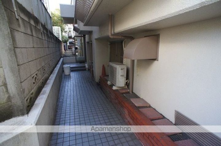 カーサ四谷405の外観