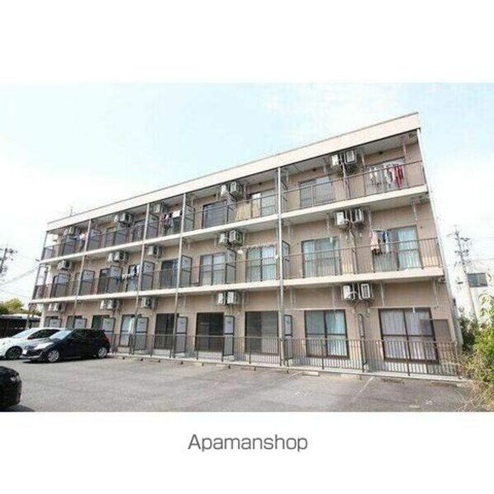 カレッジハイツ春日井の外観