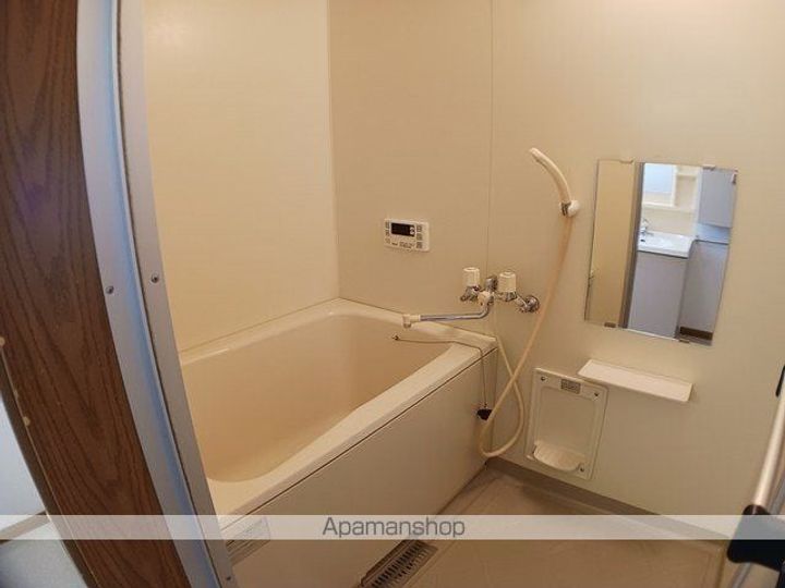 サンパークア・ナンの風呂