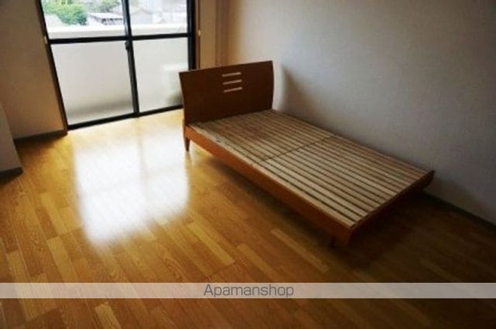 コートシャンベル805の居間