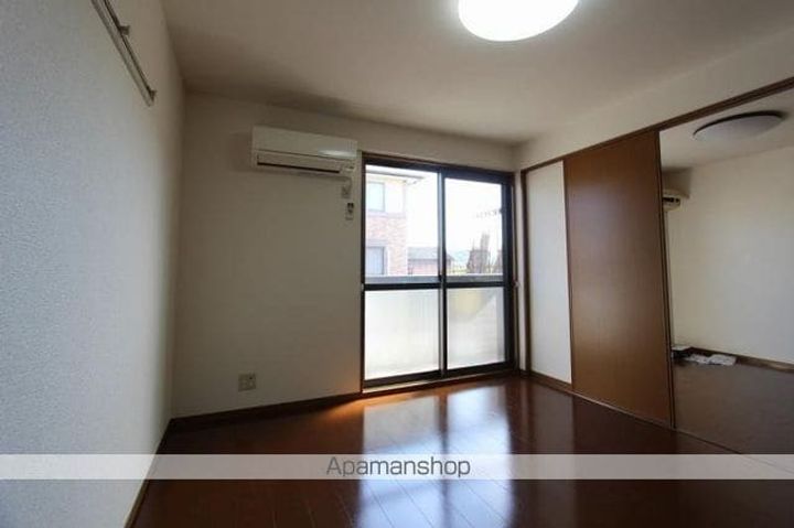 香川県高松市東山崎町の賃貸アパートの内装