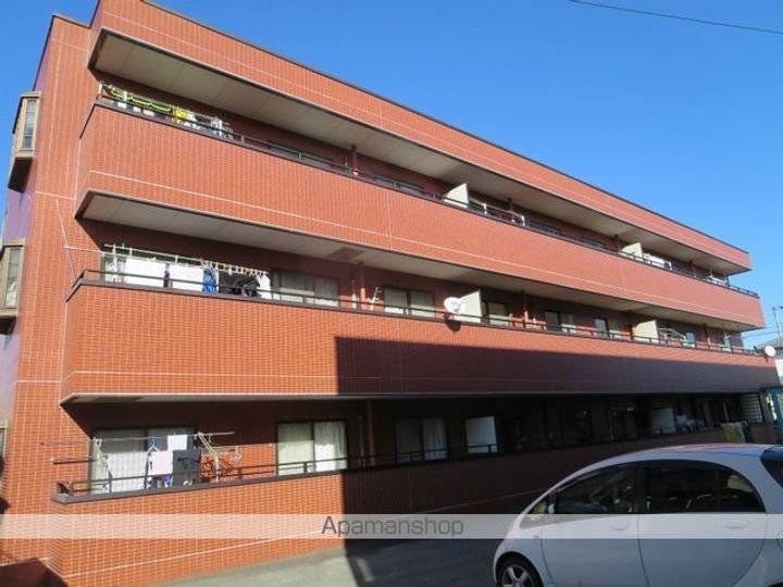 ステータスヒル甲府六番館302の外観