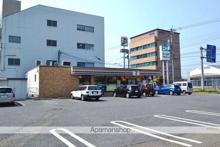 リベラルフクダ102の周辺