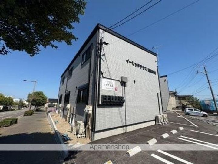 イーリッチテラス関屋本村の外観