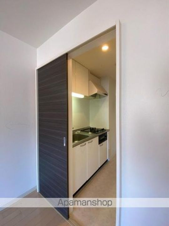 香川県高松市栗林町1丁目の賃貸マンションのキッチン