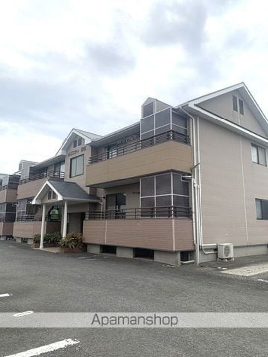 メゾニティ立石C棟102の外観