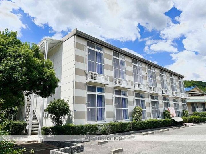 レオパレスCIEL(シェル)102の外観