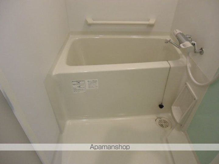 レオネクスト白菊Ⅱ103の風呂