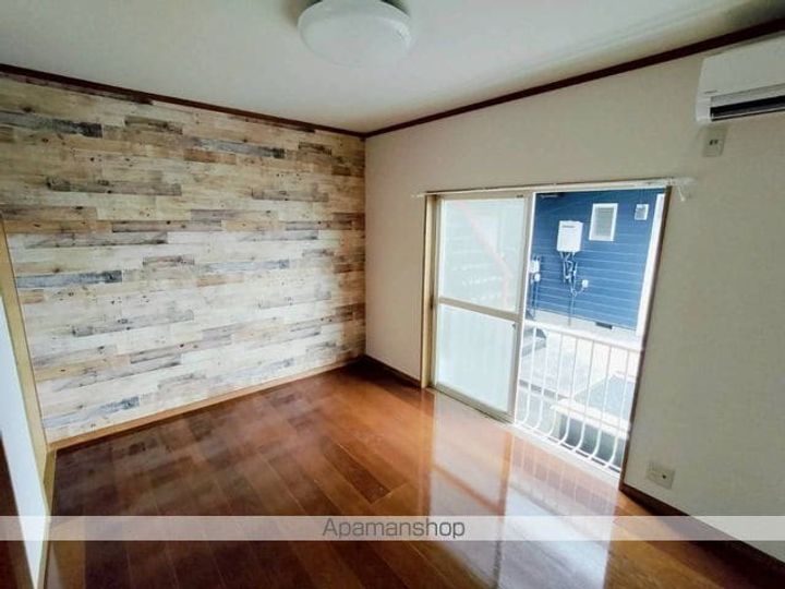 フローラル花の舞の内装